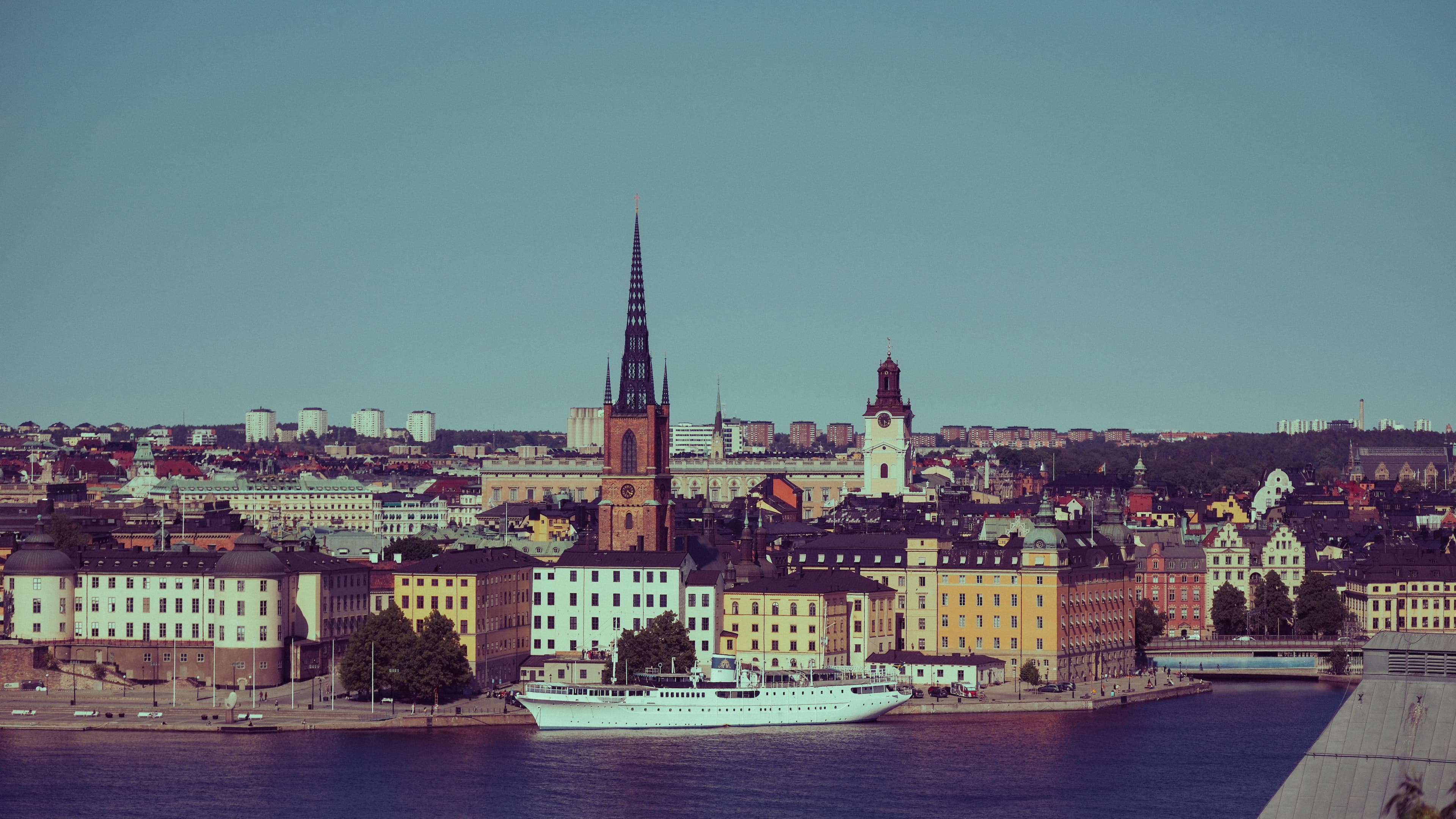 Ferry to Mariehamn and Stockholm
